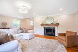 1691 Knob Hill Drive - Photo 19