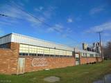 821 Clark St - Photo 4