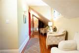 10304 Lake Shore Boulevard - Photo 29