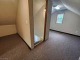 9165 Chillicothe Road - Photo 16