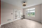2049 Meadowood Boulevard - Photo 15