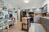 1513 Meadow Square - Photo 16