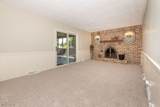 2917 Englewood Drive - Photo 12