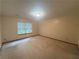 119 Woodbine Oval - Photo 11