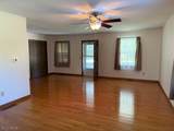 721 Thompson Street - Photo 2