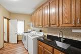 2080 Oxford Circle - Photo 17