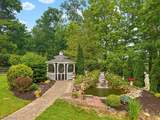 2080 Oxford Circle - Photo 45