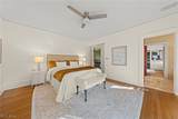2862 Fairmount Boulevard - Photo 32