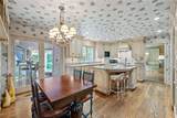 2740 Belgrave Road - Photo 9