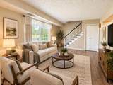 3002 Ivy Hill Circle - Photo 2