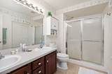 560 Queens Court - Photo 15
