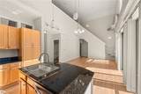 16800 Van Aken Boulevard - Photo 10