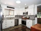 812 Woodfield Court - Photo 8