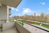1 Bratenahl Place - Photo 24