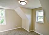 803 Hawthorne Avenue - Photo 32