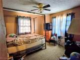 10721 Englewood Avenue - Photo 5