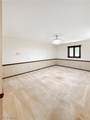 156 Roche Way - Photo 16