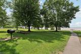 1 Bratenahl Place - Photo 33