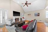 2425 Derbyshire Court - Photo 8