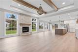 960 Heartridge Drive - Photo 2