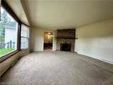 3183 Kingsridge Court - Photo 8