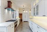 2696 Fairmount Boulevard - Photo 16