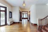 2696 Fairmount Boulevard - Photo 2