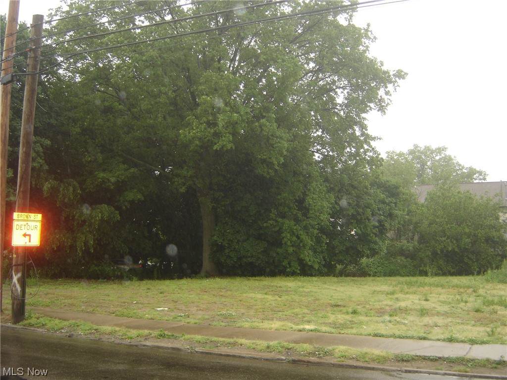 281 Thornton Street - Photo 1