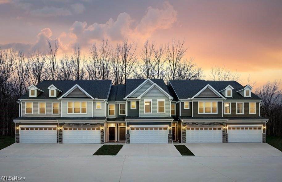 27845 Birchwood Court - Photo 1