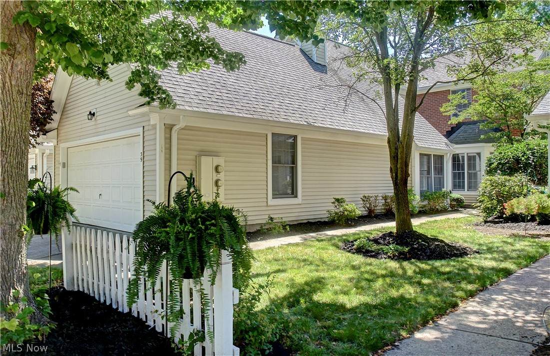 225 Westwind Drive - Photo 1
