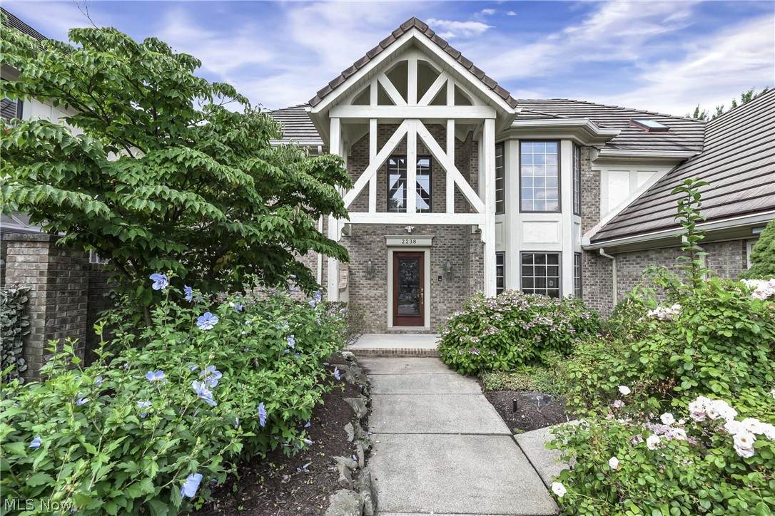 2238 Pebblebrook - Photo 1
