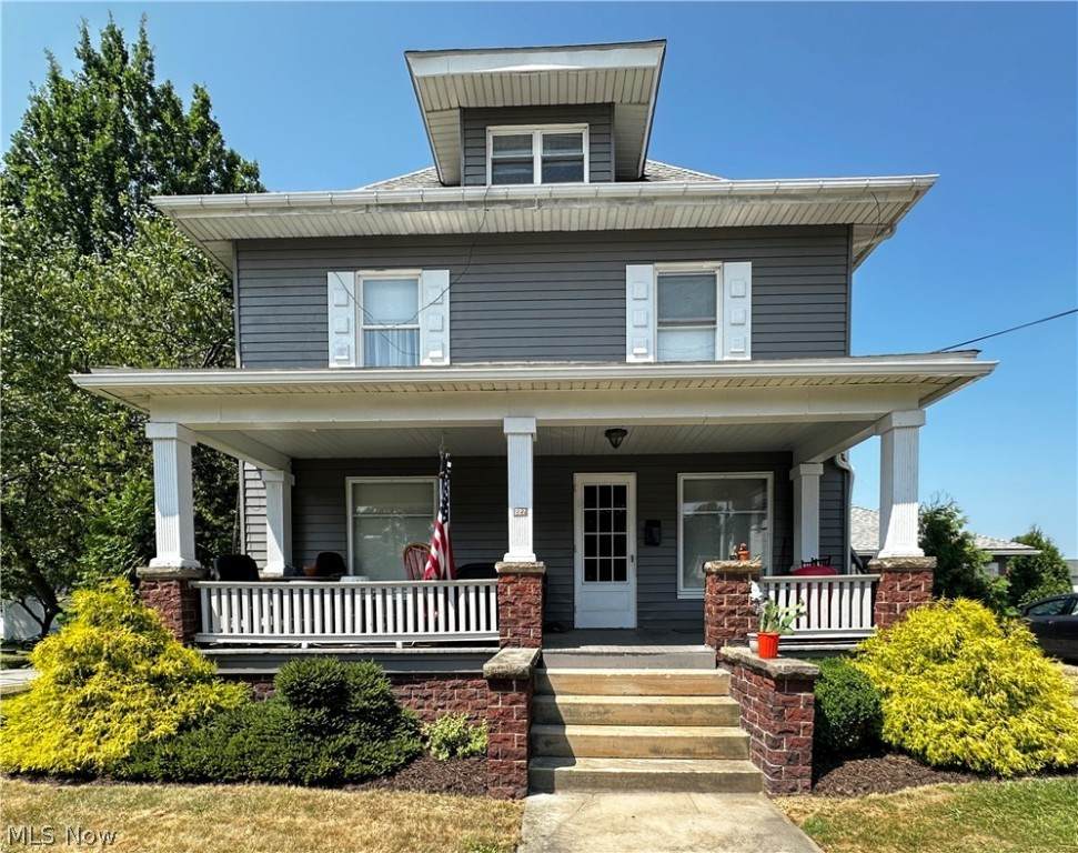 227 Oak Street - Photo 1