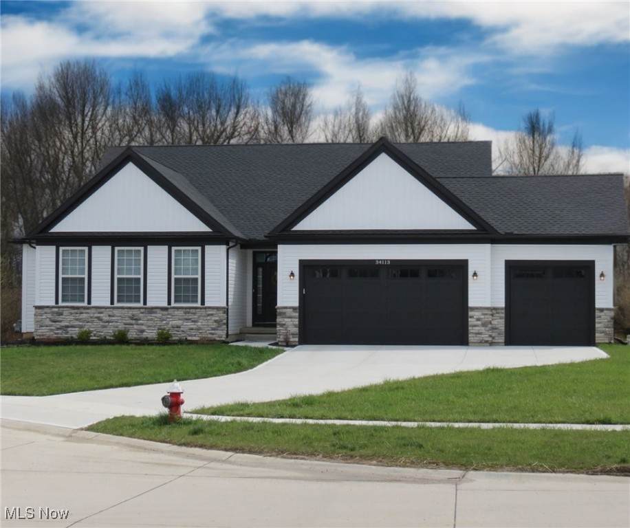 32028 Chestnut Ridge Road - Photo 1