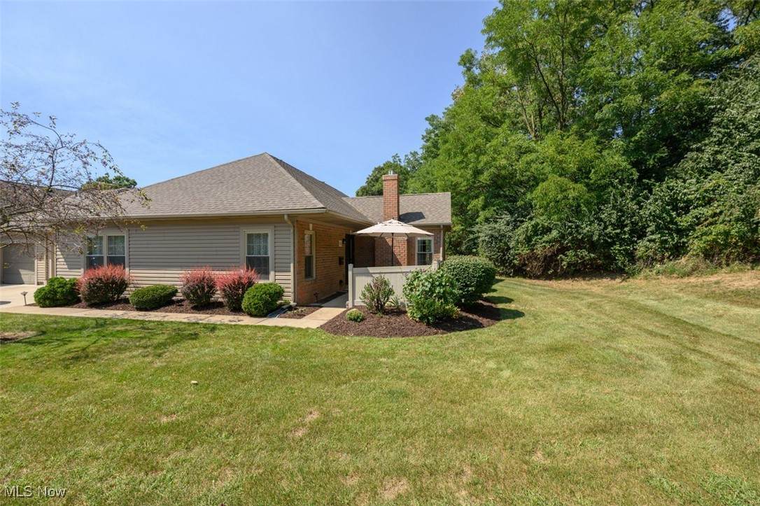 7782 Brittanny Drive - Photo 1