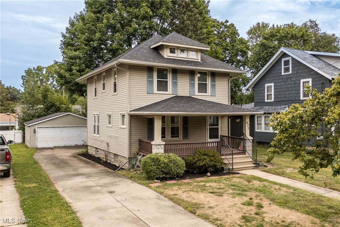 437 Wolcott Avenue - Photo 1