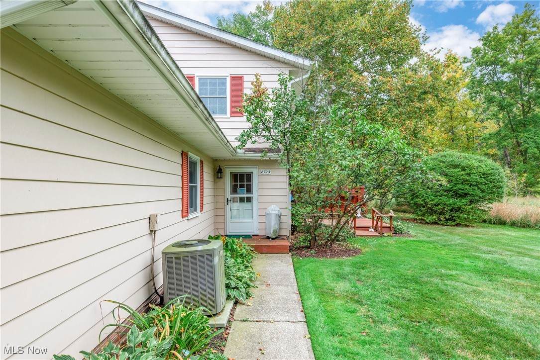 8723 Fox Rest Drive - Photo 1
