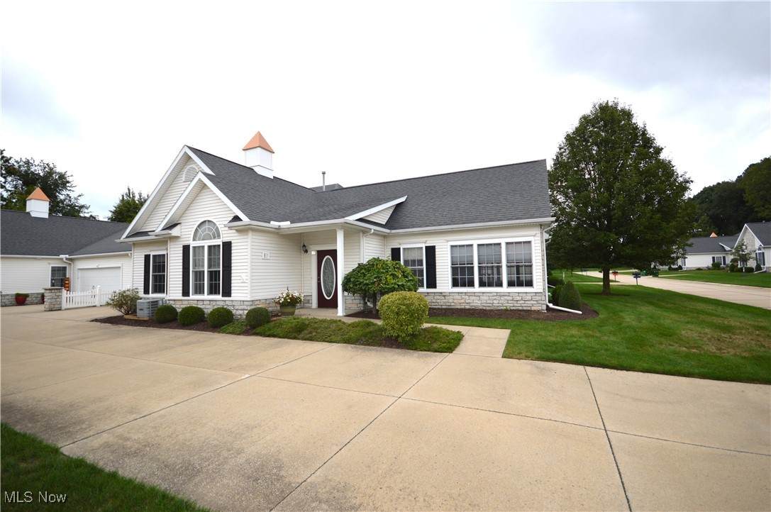 3235 Elizabeth Drive - Photo 1