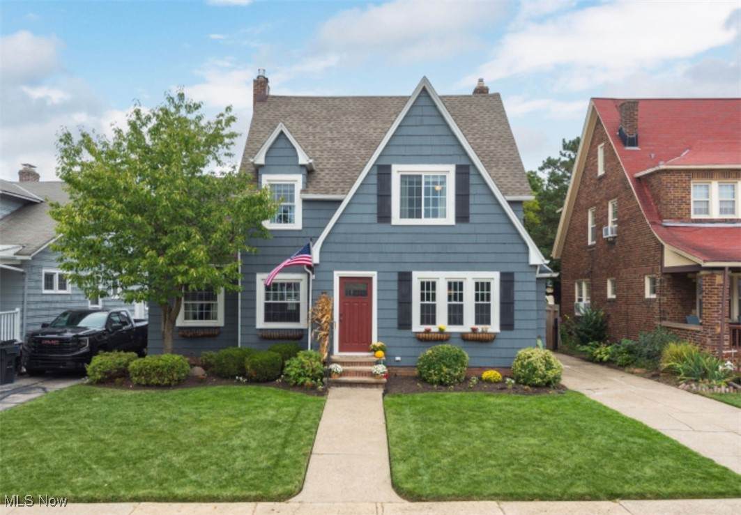 16906 Dartmouth Avenue - Photo 1