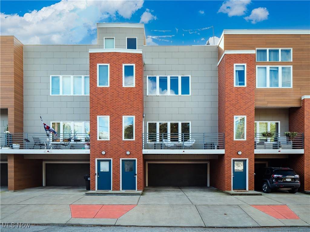 5715 Bridge Avenue - Photo 1