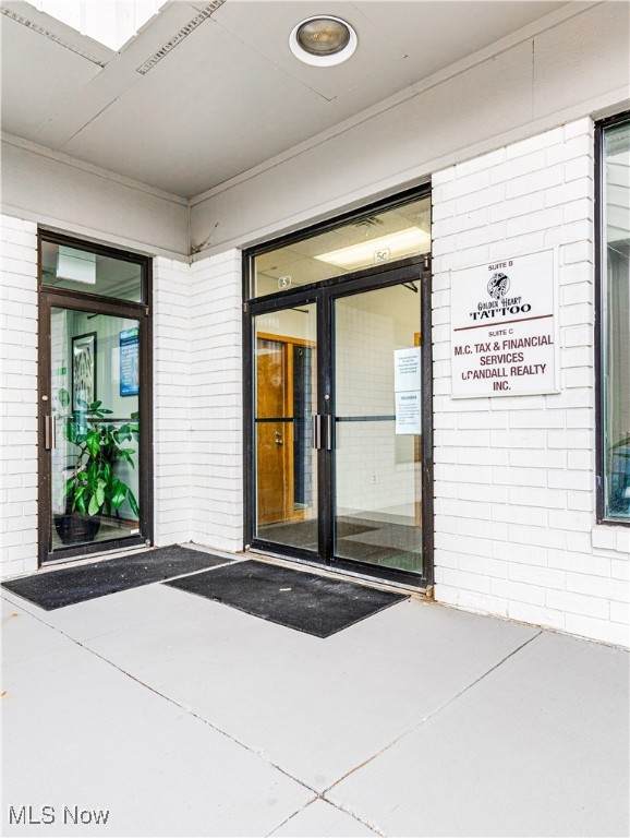 3725 Cleveland Massillon Road - Photo 1