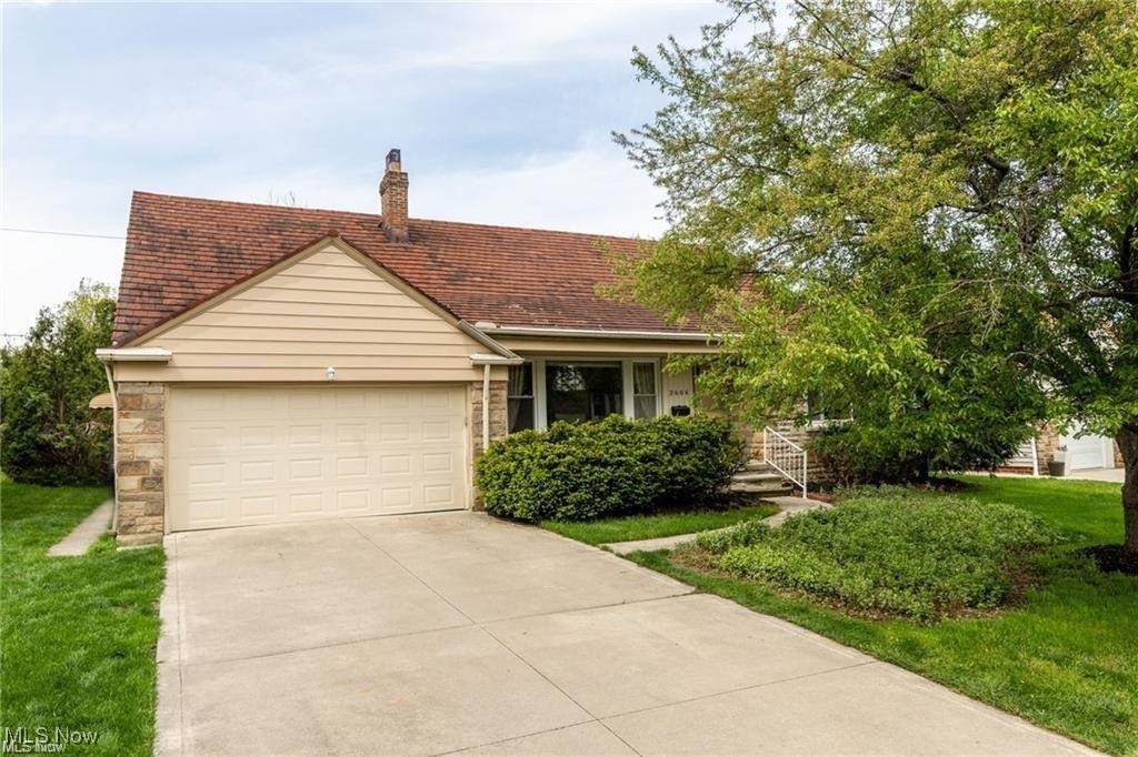 2606 Larchmont Road - Photo 1