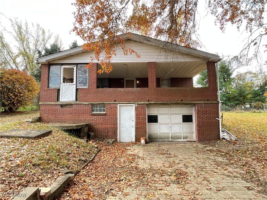122 Willow Lane - Photo 1