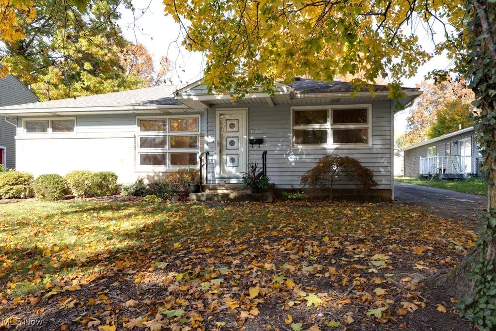 1725 Wiltshire Road - Photo 1