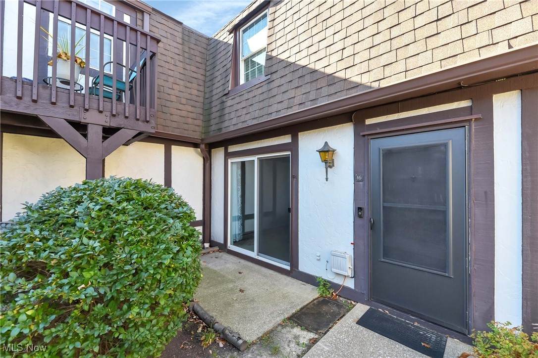 1920 King James Parkway - Photo 1