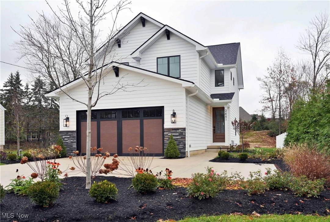 2451 Columbia Road - Photo 1