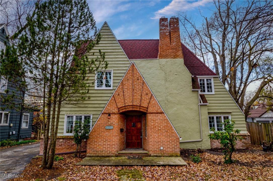 3136 Warrington Road - Photo 1