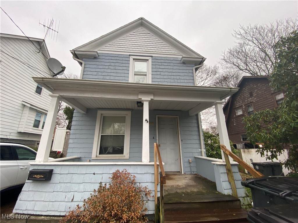 975 Collinwood Avenue - Photo 1