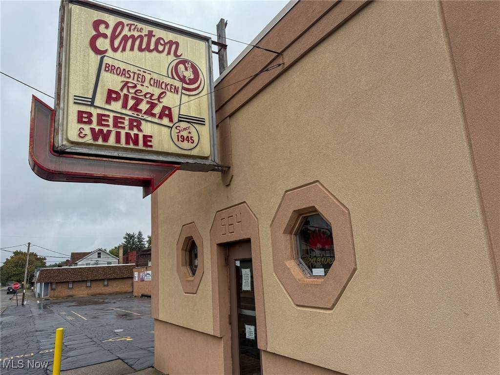 584 5th Street - Photo 1