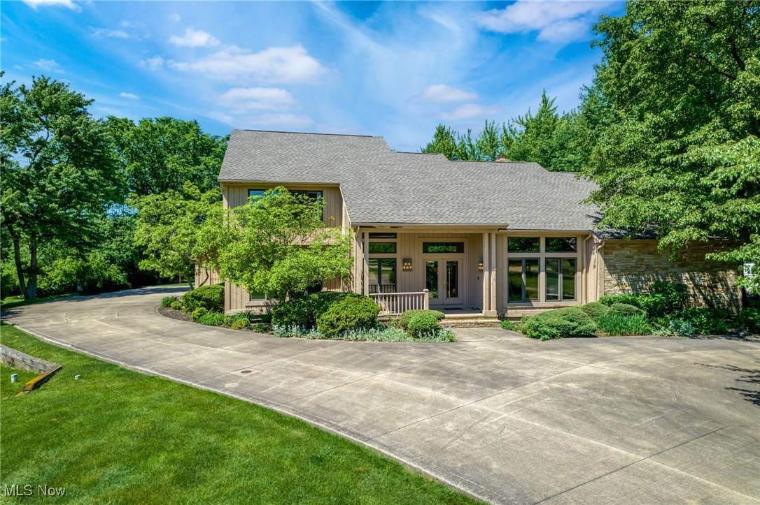 28725 Settlers Lane - Photo 1