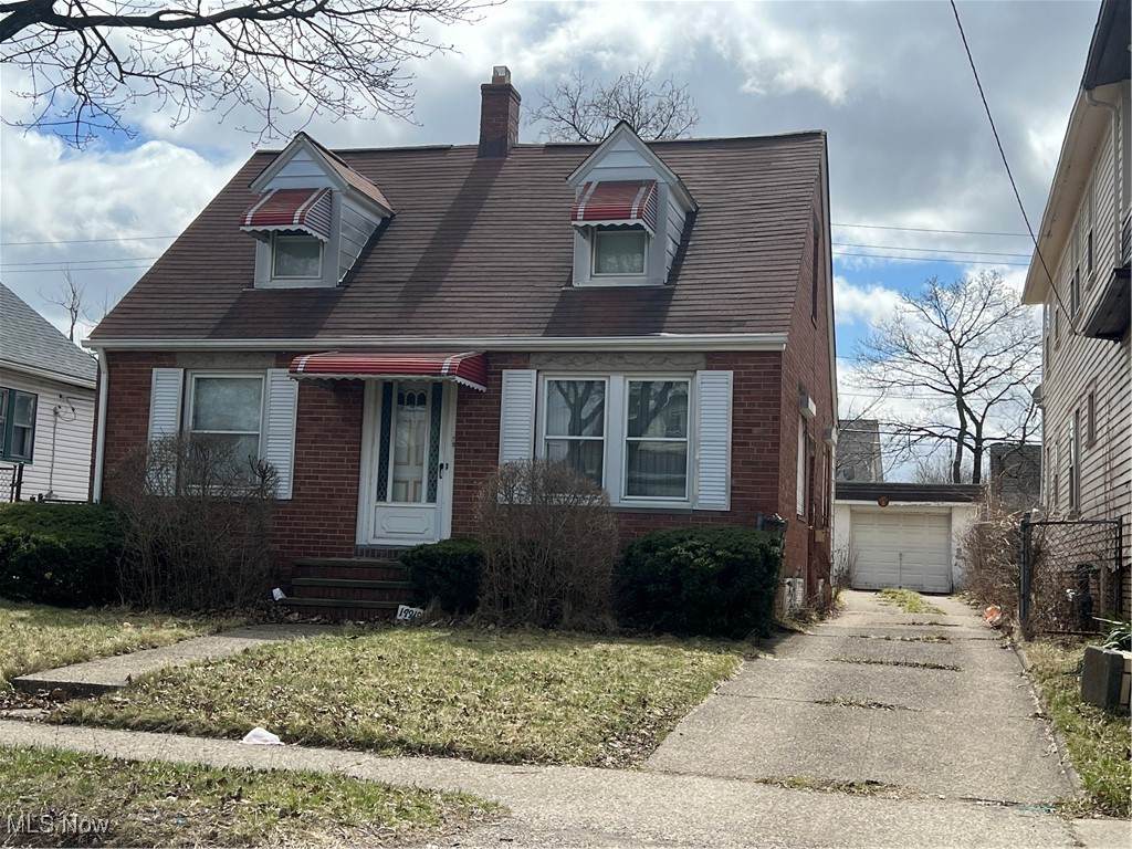 14918 Glendale Avenue - Photo 1